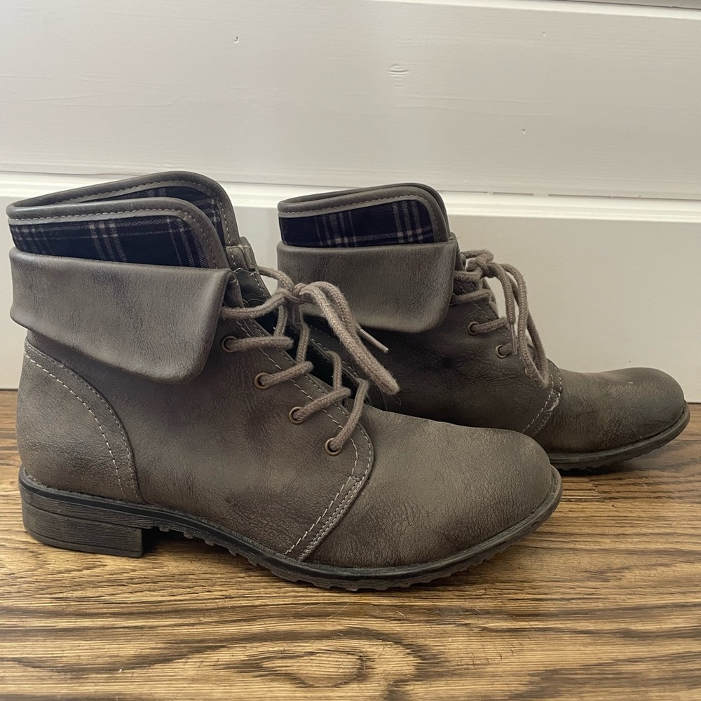 Lace-Up Combat Boots